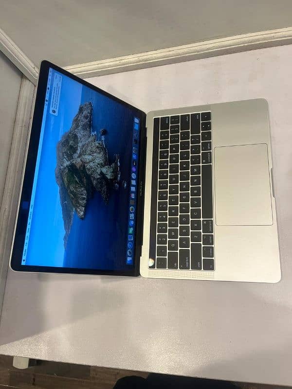 MacBook Pro 2019 8