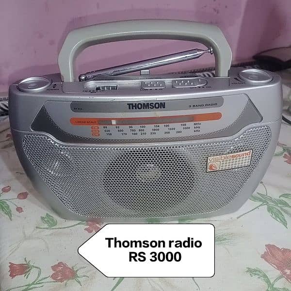 Radio 1300 SE 4000 tak hai made in Malaysia. . Hong Kong 4