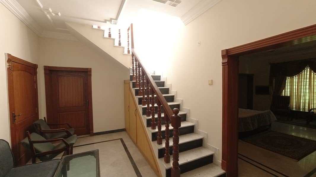 Good 45 Marla House For Sale In Bani Gala 16