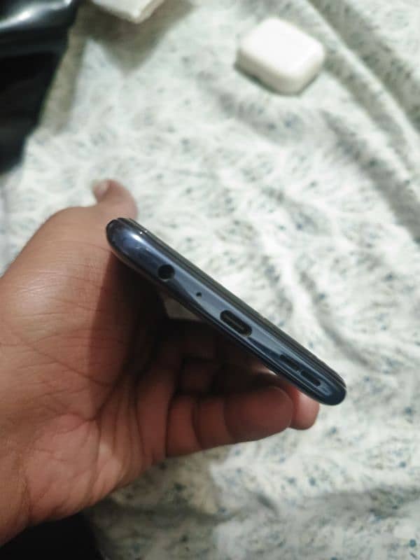 Oneplus N10 5G 6/128 no fault condition95℅ urgent sale no msg cal plz 4