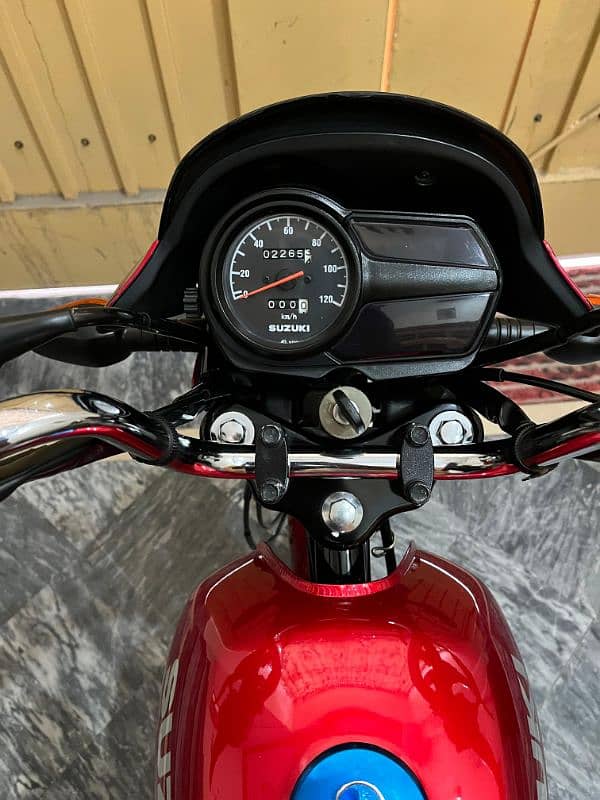 SUZUKI GD110S (RED) 2023 MODEL PUNJAB REGISTERED. 4