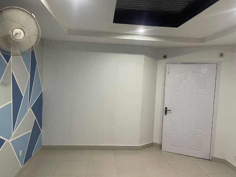 1 Bedroom Non Furnished Apartment Available For Rent 7