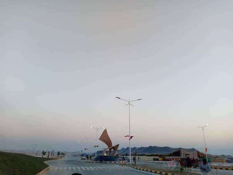 1 Kanal Plot, B-Block Start Construction Tomorrow: Prime Location, B-17! Islamabad!! 3