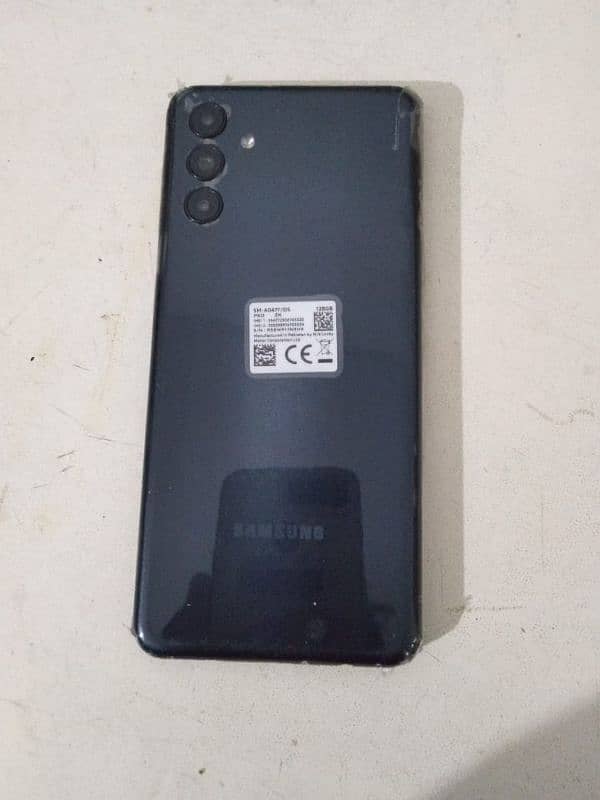 All okay urgent sale 4 128 gb no open no repir 3