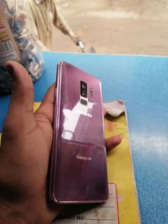 Samsung Galaxy s9 plus 6.128. Gaming phone 60+ fbs. . pubg. .