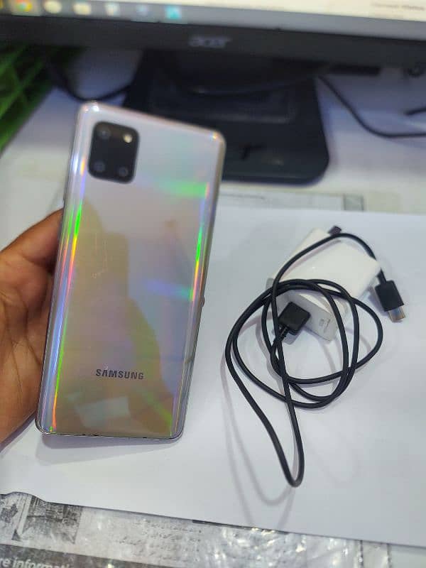 Samsung note 10 lite totally jeniun no open 10