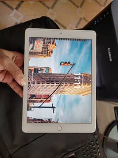 Apple Ipad 5th Gen 32 GB