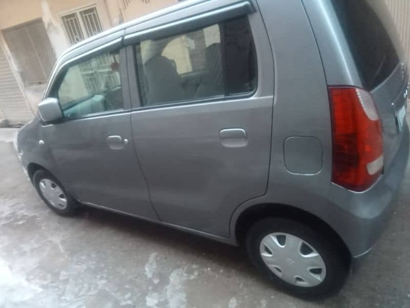 Suzuki Wagon R VXL 2016/ 2017 4