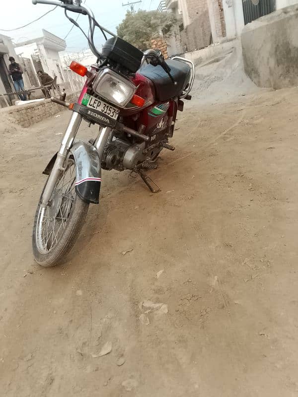 Honda cd 15 model Lahore number 0340.24,53.165 2