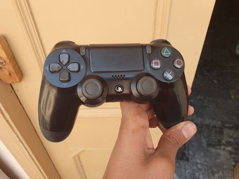 Ps4 Controller For sale 1