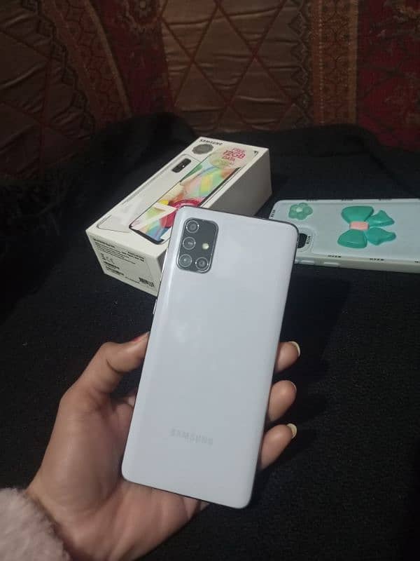 Samsung Galaxy A71 urgent sale only cal 7