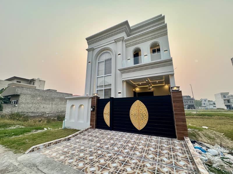 3 Years Installment Plan Luxury Brand New House In Bahria Town Lahore 0