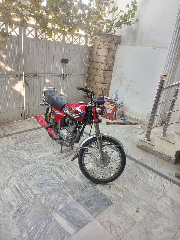 Honda 125 model 2018 lahore registered all documents complete. 2