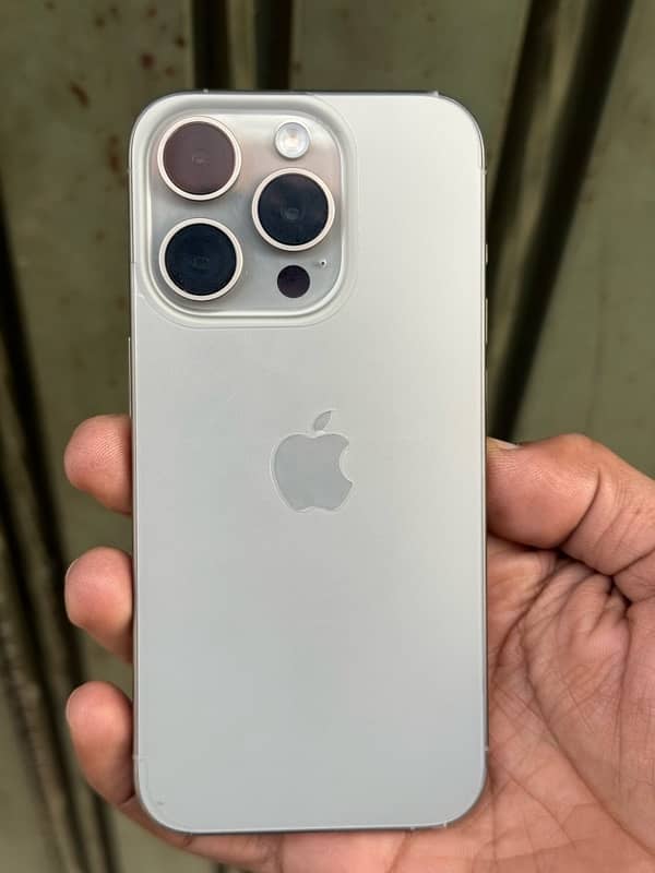 iPhone 15 Pro 512GB Factory Unlocked 1