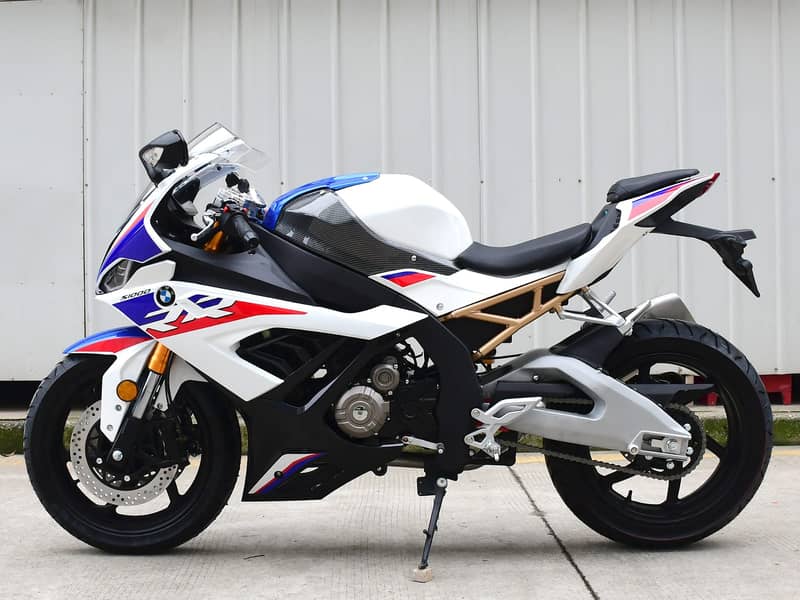 BMW S1000RR Model 2024 | New Bikes 0