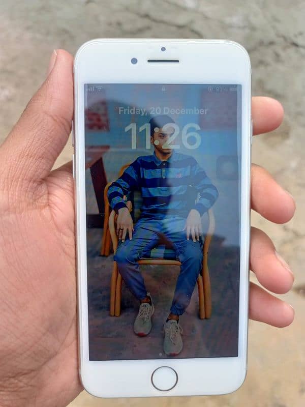 I phone 8 (64gb) 10/10 condition water pack 1