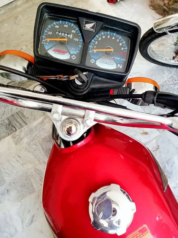 Honda CG 125 2023 5