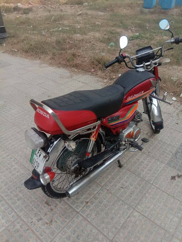 Honda CD 70 2011 0