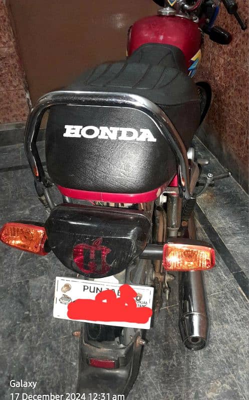 Honda CD70 Lush Bike 2