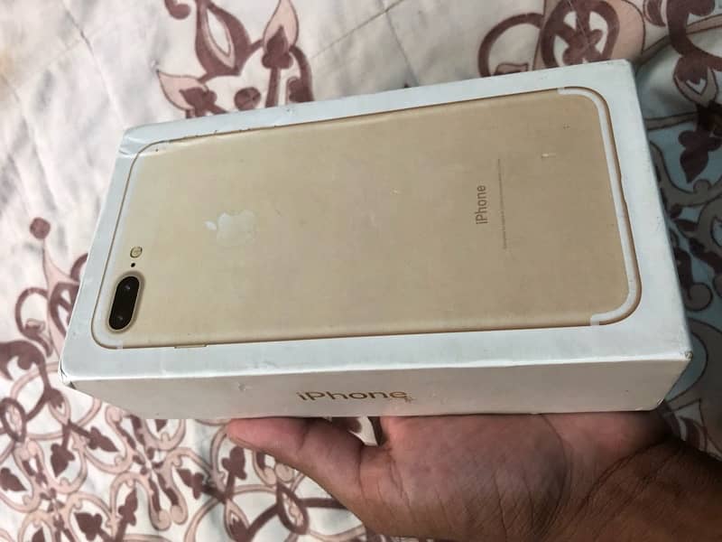 Iphone 7 Plus 128 GB PTA Approved (Read ad) 8