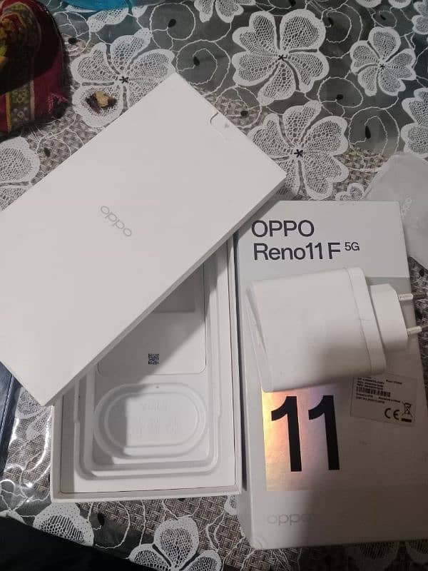 OPPO Reno 11f 7