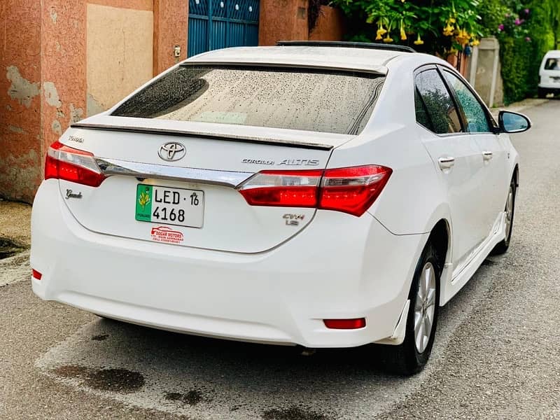 Toyota Altis Grande 2016 5