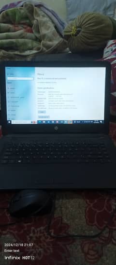 Hp laptop core i5 6th gen