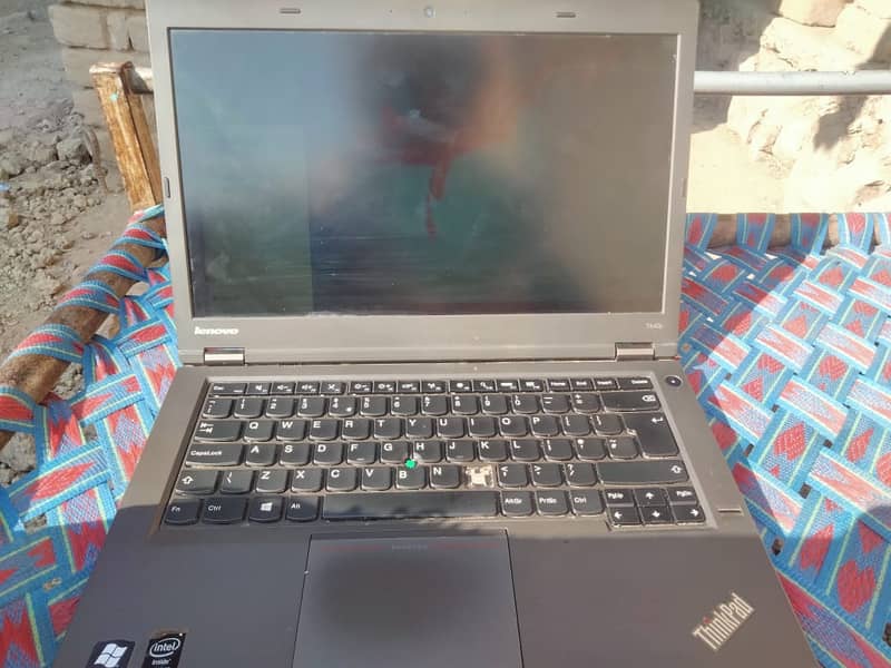 Lenovo Thinkpad T440p core i5 4th generation 2.50ghz processor 4