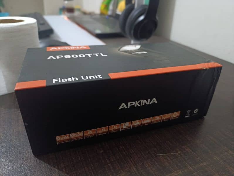 Apkina Flash Unit AP6000TTL 1