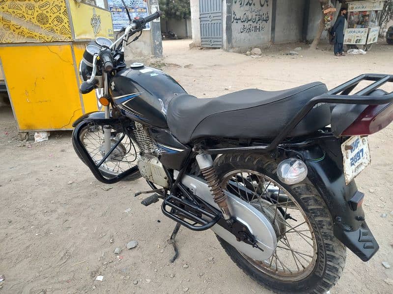 Suzuki GS 150 urgent sell VVIP condition 2