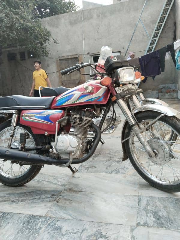 Honda 125 2022 4