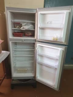 pel refrigerator for sale urgent