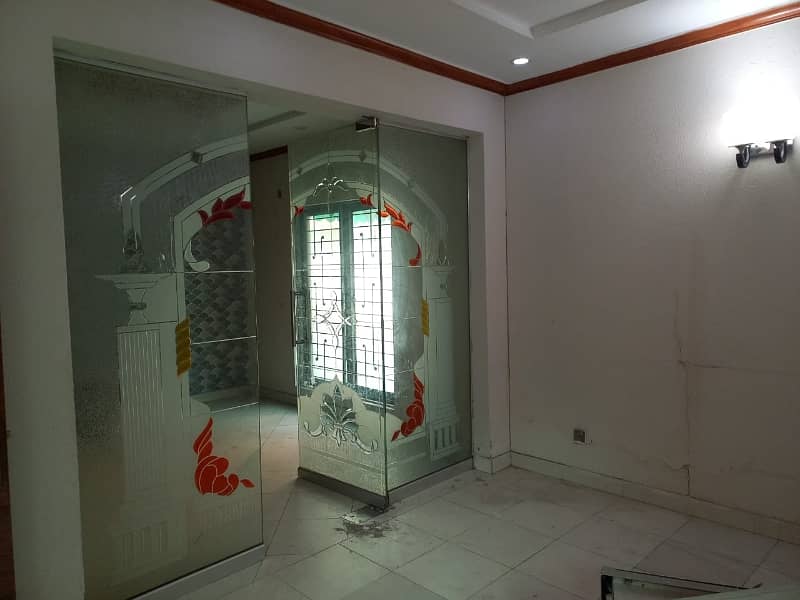 05 MARLA TILE FLOOR HOUSE FOR RENT IN JOHAR TOWN LAHORE 2