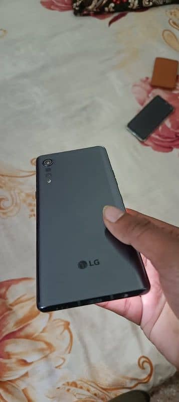 lg velvet 6gb 128 gb non pta condition neat nd clean 2