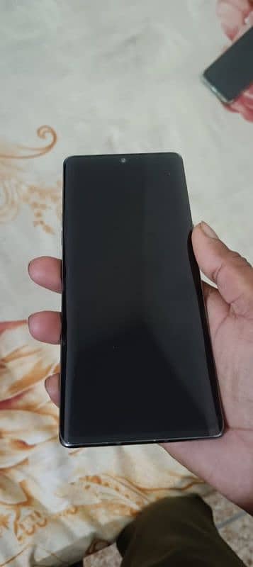 lg velvet 6gb 128 gb non pta condition neat nd clean 6