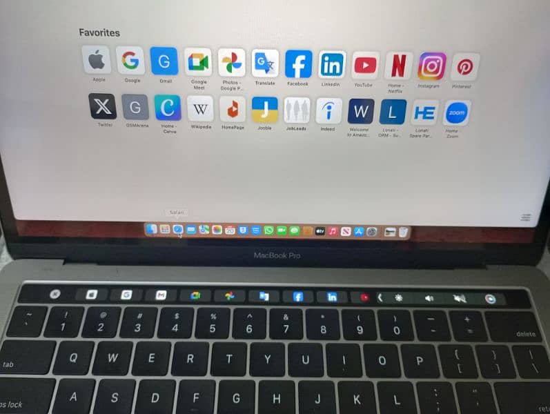 Macbook pro 2017 (16/256) 2