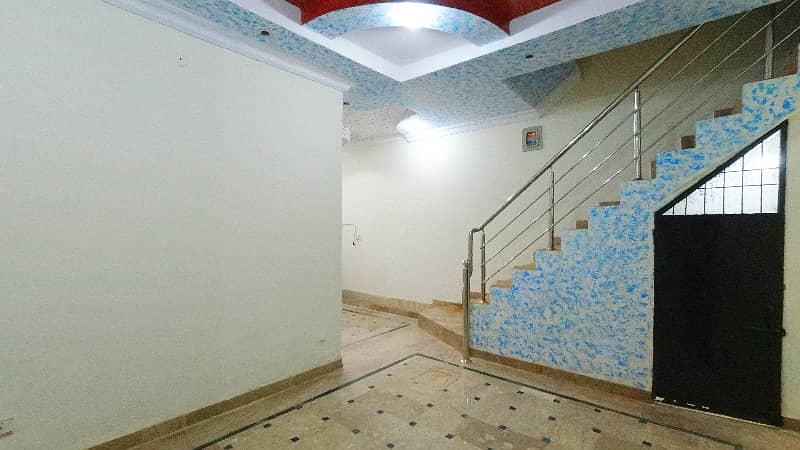 Prime Location 788 Square Feet House In Nishtar Colony Best Option 10