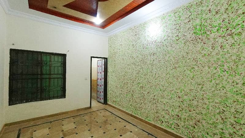 Prime Location 788 Square Feet House In Nishtar Colony Best Option 13