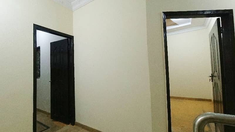 Prime Location 788 Square Feet House In Nishtar Colony Best Option 21