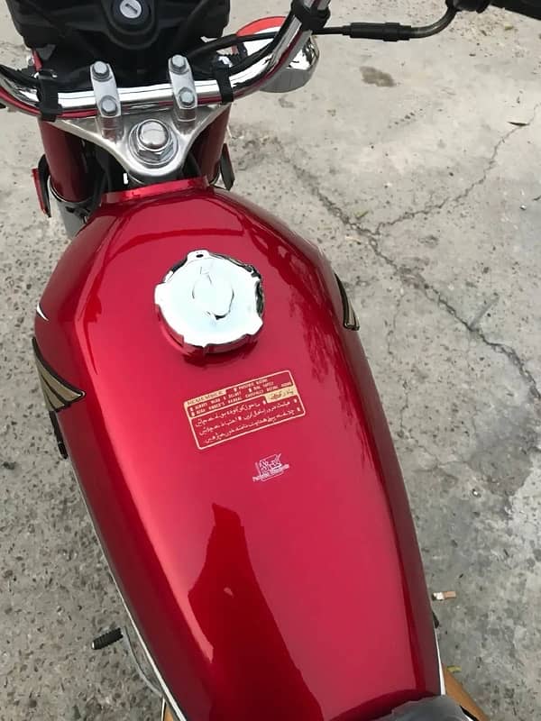 honda 125 2020 model antique bike 8