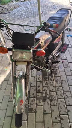 Honda 125 black colour