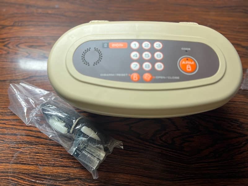 yelpie portable safe 7