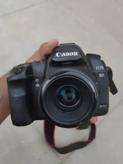 canon 5d mark 2 ii + 50mm lens+ battery charger