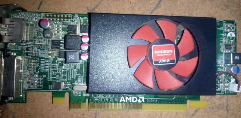 Amd R5 240 ĺĺ 1Gb DDr3 ĺĺ 10/10 condition 1