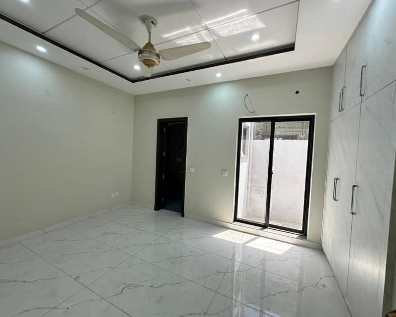 5 Marla Luxury Modern House Available For Sale In Paragon City Lahore 9