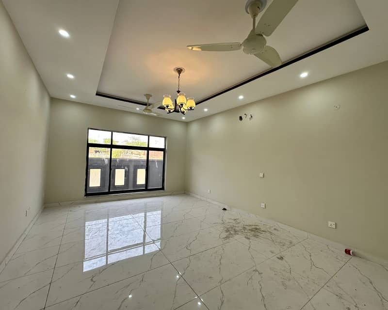 5 Marla Luxury Modern House Available For Sale In Paragon City Lahore 11