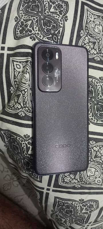 Oppo Reno 12 pro 5G 1