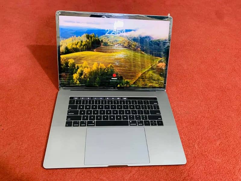 limited time offer MacBook pro 2017 0