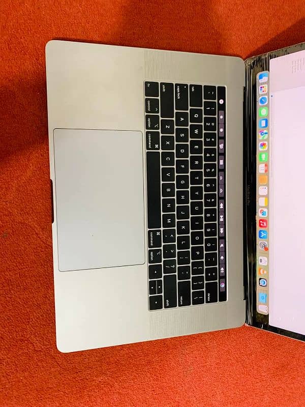 limited time offer MacBook pro 2017 1