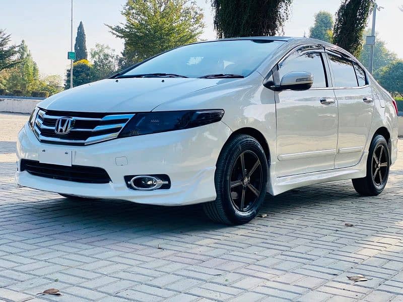 Honda City IVTEC 1.3  2015 SPORTS CALL 0311-5888568 2